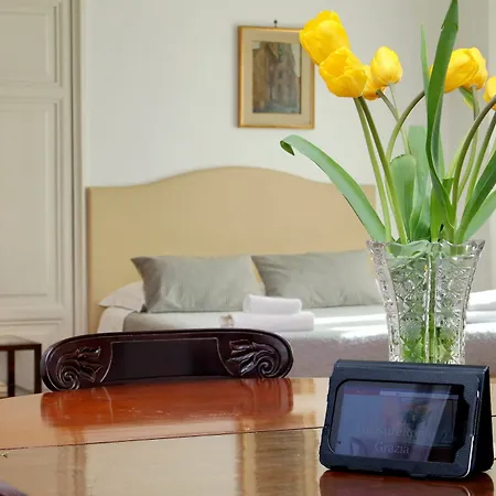 Treasurerome Spanish Steps 4br * רומא