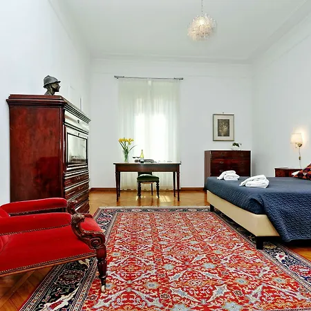 Apartment Treasurerome Spanish Steps 4br *