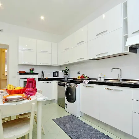 Treasurerome Spanish Steps 4br Apartment *