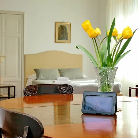 Apartment Treasurerome Spanish Steps 4br
