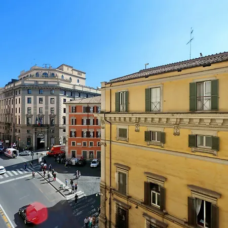 Treasurerome Spanish Steps 4br